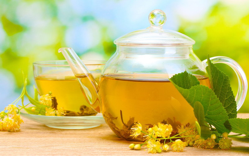 Điều chỉnh độ đậm nhạt của trà bằng nhiệt độ, lượng trà và thời gian hãm.