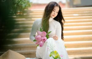 ao-dai-va-sen-12-1180x760-1-300x193-1 Tình Cảm